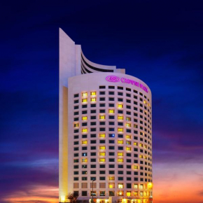 Отель Crowne Plaza Istanbul Oryapark, an IHG Hotel  Стамбул